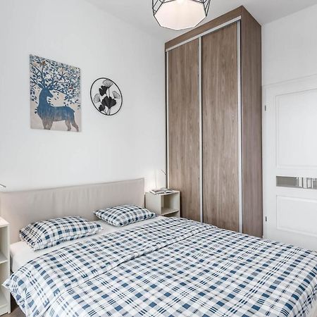 Chill Apartments Ursynow Premium Warsawa Bagian luar foto