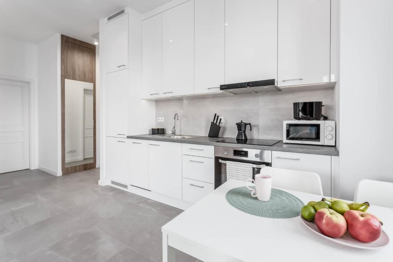 Chill Apartments Ursynow Premium Warsawa Bagian luar foto
