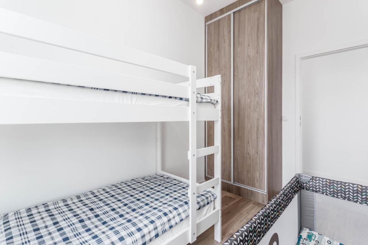 Chill Apartments Ursynow Premium Warsawa Bagian luar foto